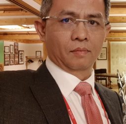 dr. Dicky Mulyadi, SpOT(K)-Hip & Knee